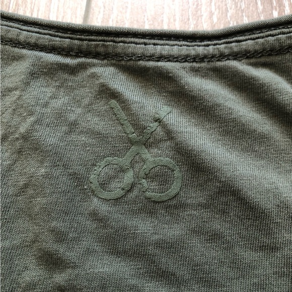 Kaft Outdoor Graphic T-Shirt in Olive Green Men’s Size L - Picture 8 of 9